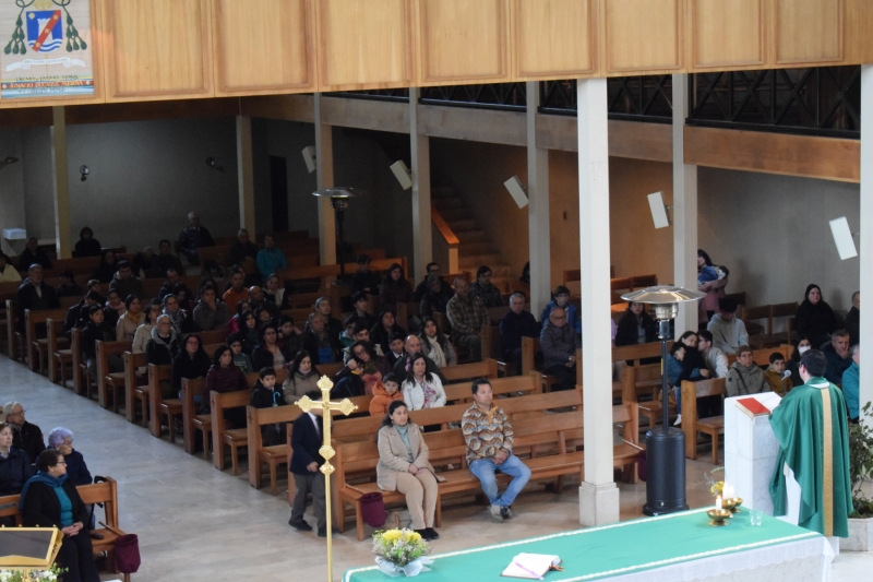 3° y 4° básicos celebran la Eucaristía en la Catedral