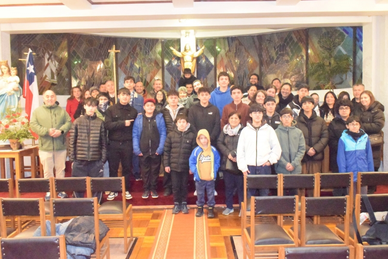 3° medios celebran una hermosa Liturgia en nuestra Capilla