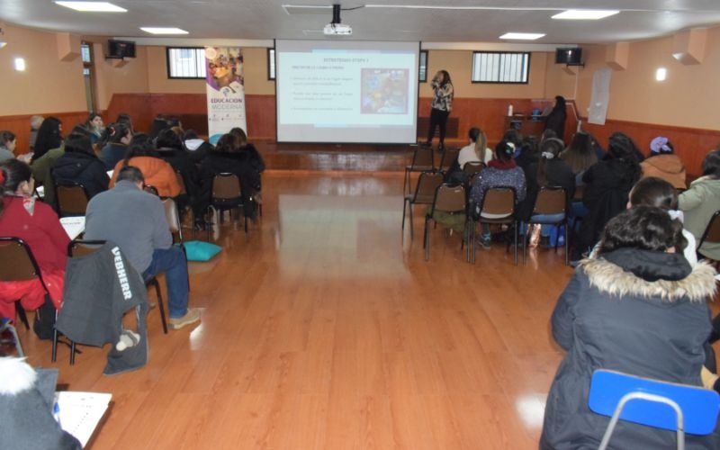 ATE Educación Moderna realiza Capacitación sobre Estrategias para la desregulación emocional y conductual
