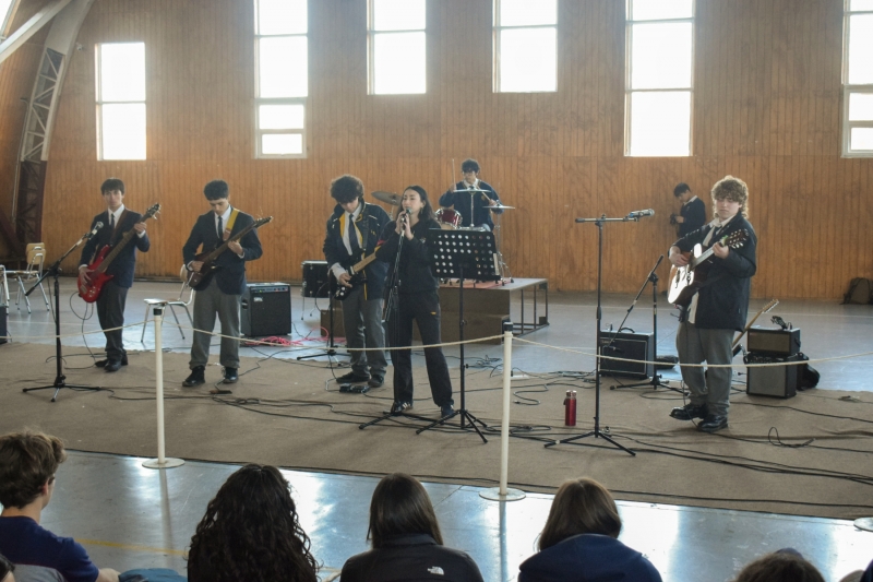 Semana de la Ed. Artística ’26: Orquesta y Banda Rock representan al ISV