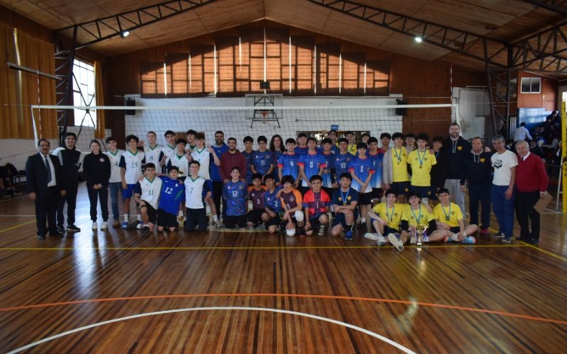 Cuadrangular de Volley celebra los 120 años del ISV