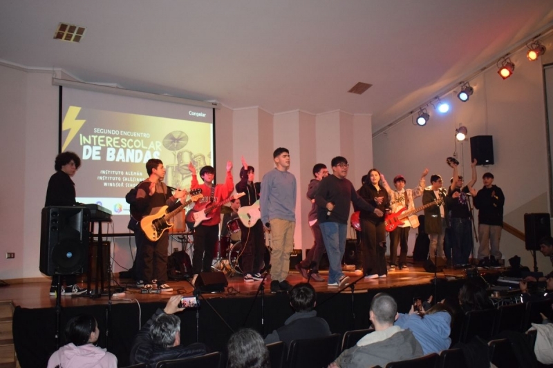 “Los A5padoS” del ISV participa en Inter Escolar de Bandas Rock en Windsor School