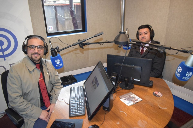 Rector del ISV es entrevistado en estudios de Radio Bio Bio Valdivia