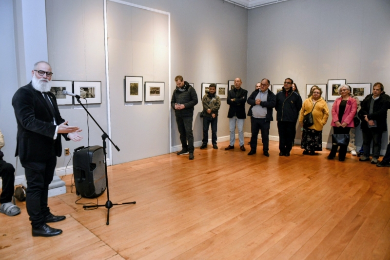 Abre en Valdivia la exposición “Infancias en trabajo: La cámara de Lewis Hine y la esperanza de Don Bosco”